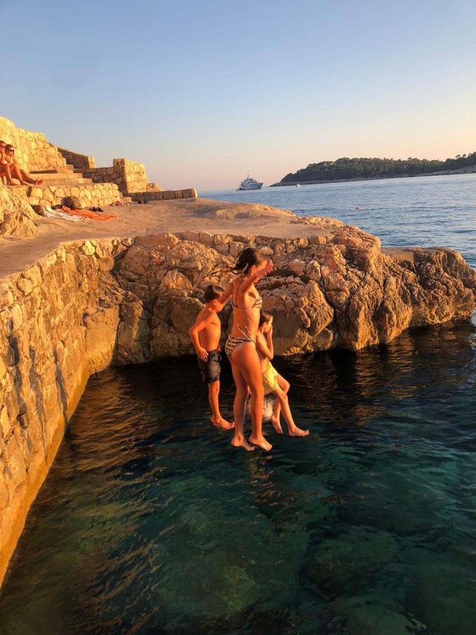 Gjestgiverier Guest Sveti Jakov 3*